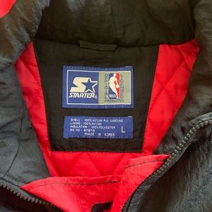 Starter jacket. Bulls large.
